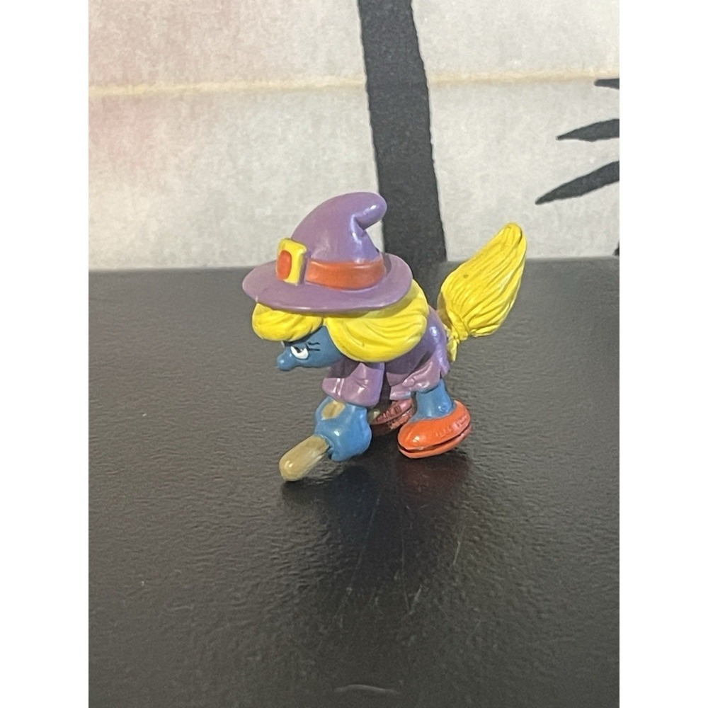 Vintage Halloween Smurf Smurfette Witch Figure PVC Figurine 1980s Peyo Schleich